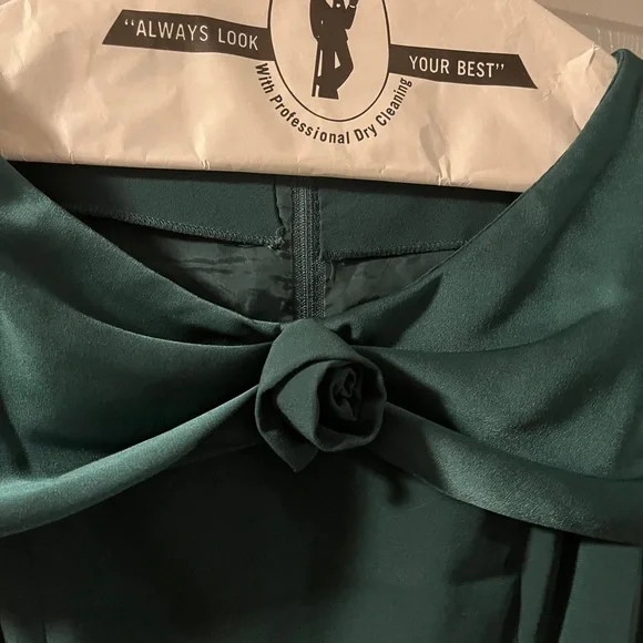 Gorgeous Vintage Dress - Picture 3 of 3